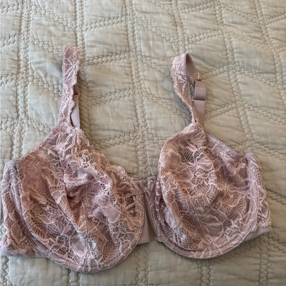 Bali Lace Underwire Bra in Light Pink